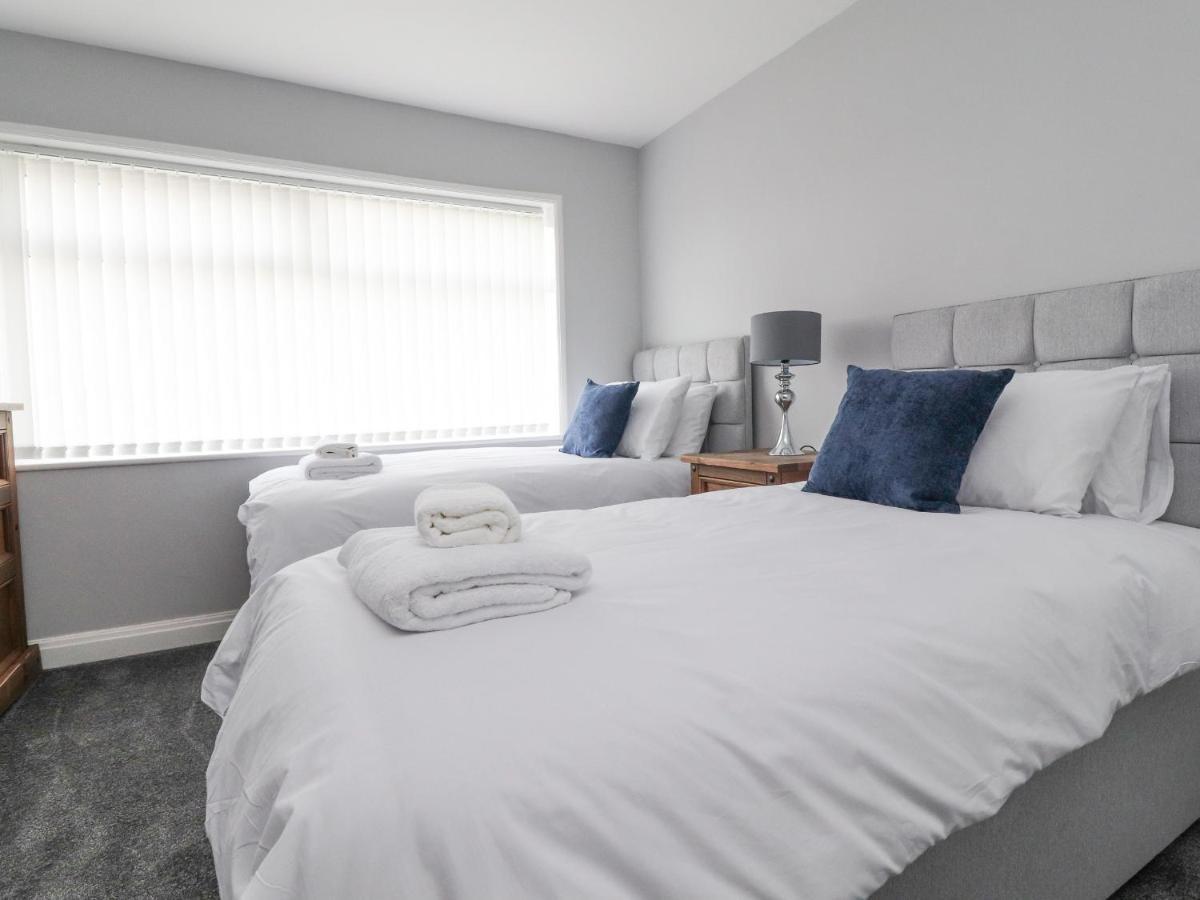 Вилла 23 Ryden Avenue Кливлис Экстерьер фото